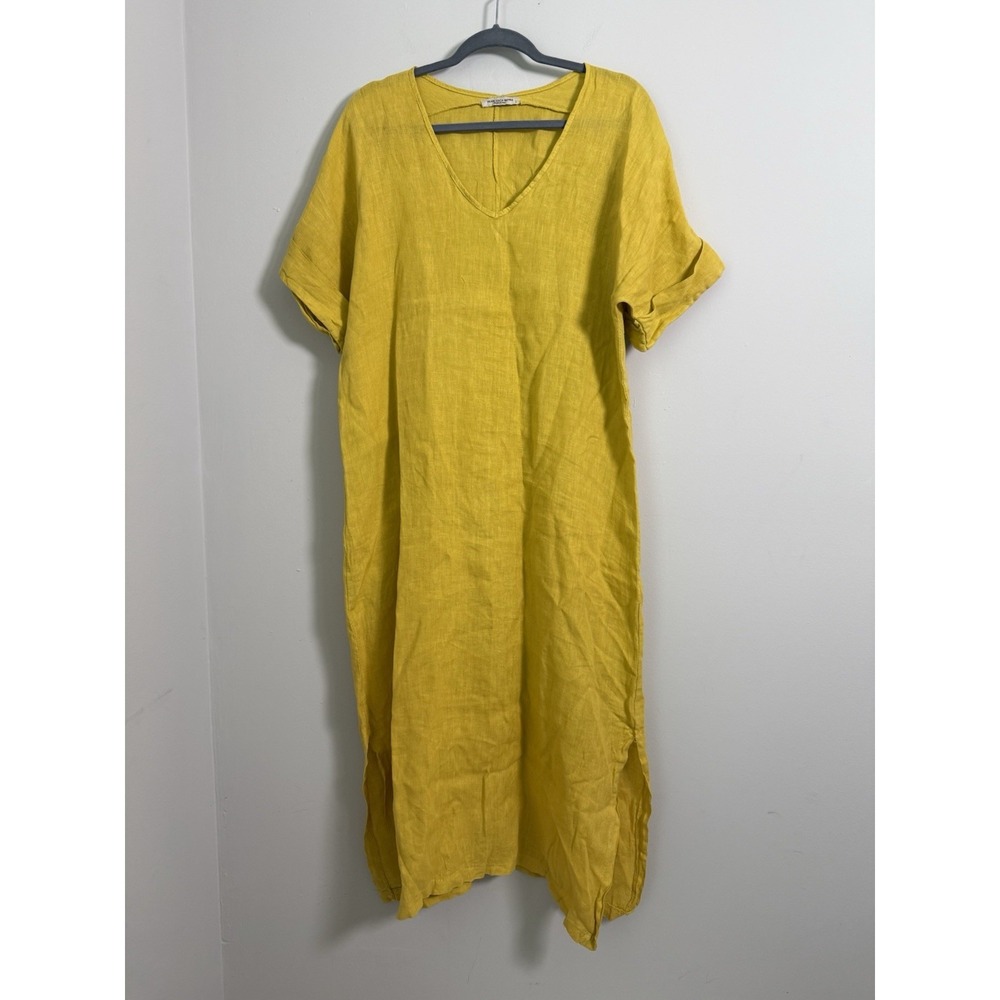 Relaxed V-Neck Midi Dress in Mustard Yellow
